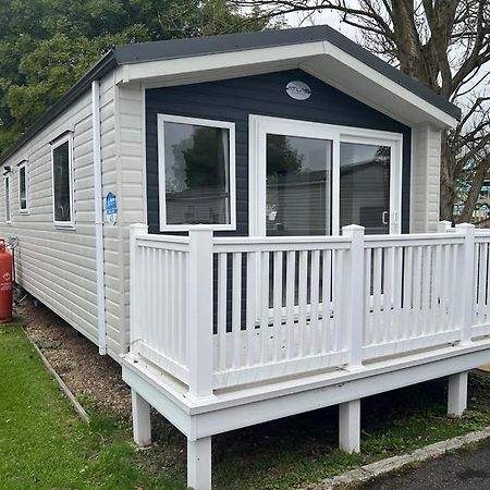 فندق Weymouth Bay Preston  المظهر الخارجي الصورة