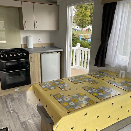 فندق Weymouth Bay Preston  المظهر الخارجي الصورة