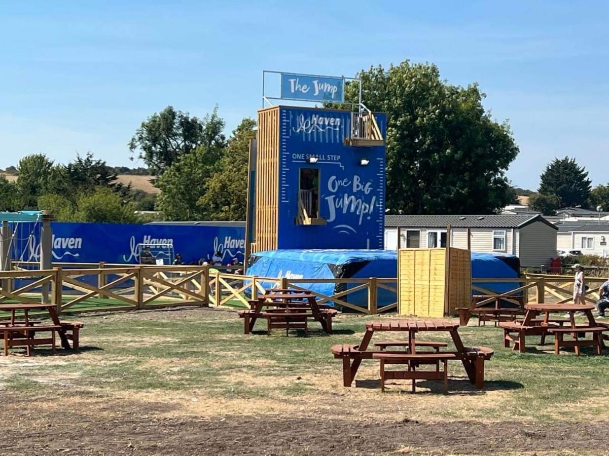 فندق Weymouth Bay Preston  المظهر الخارجي الصورة