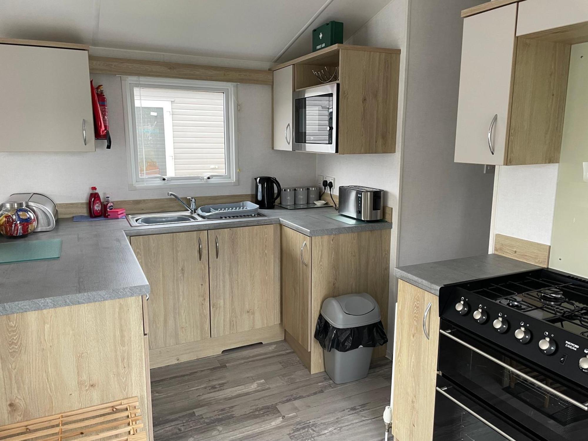 فندق Weymouth Bay Preston  المظهر الخارجي الصورة