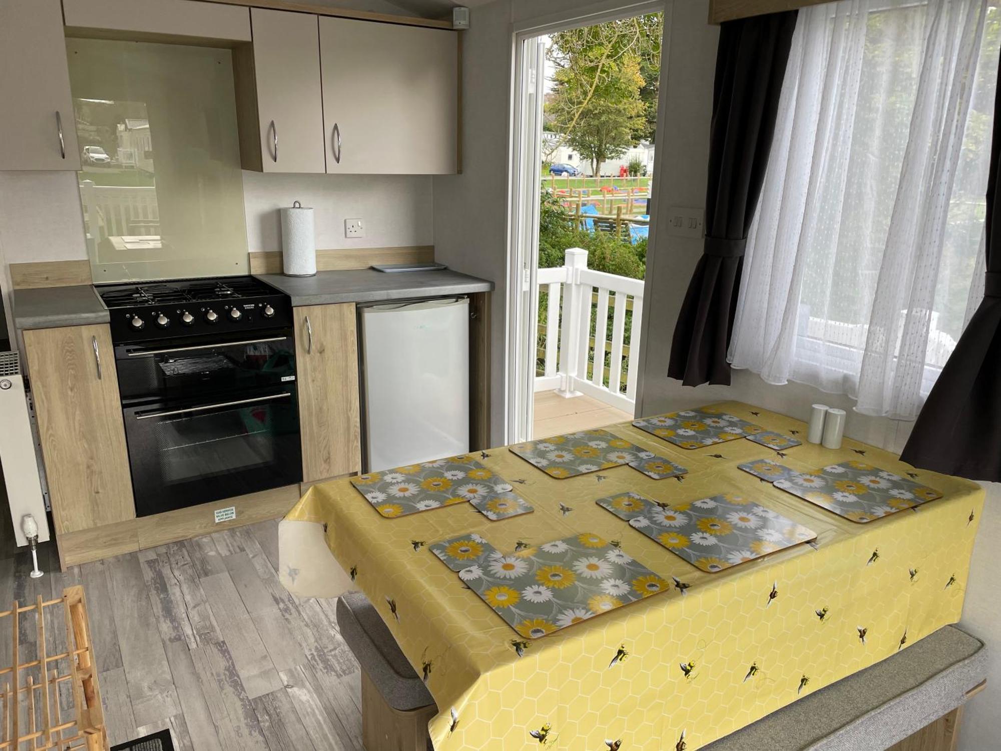 فندق Weymouth Bay Preston  المظهر الخارجي الصورة